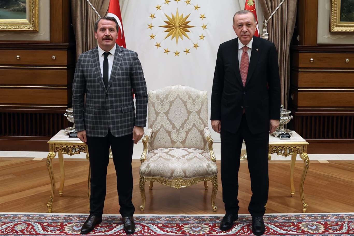 Cumhurbaşkanı Erdoğan Memur-Sen Genel Başkanı Yalçın’ı kabul etti Cumhurbaşkanı Erdoğan Memur-Sen Genel Başkanı Yalçın’ı kabul etti